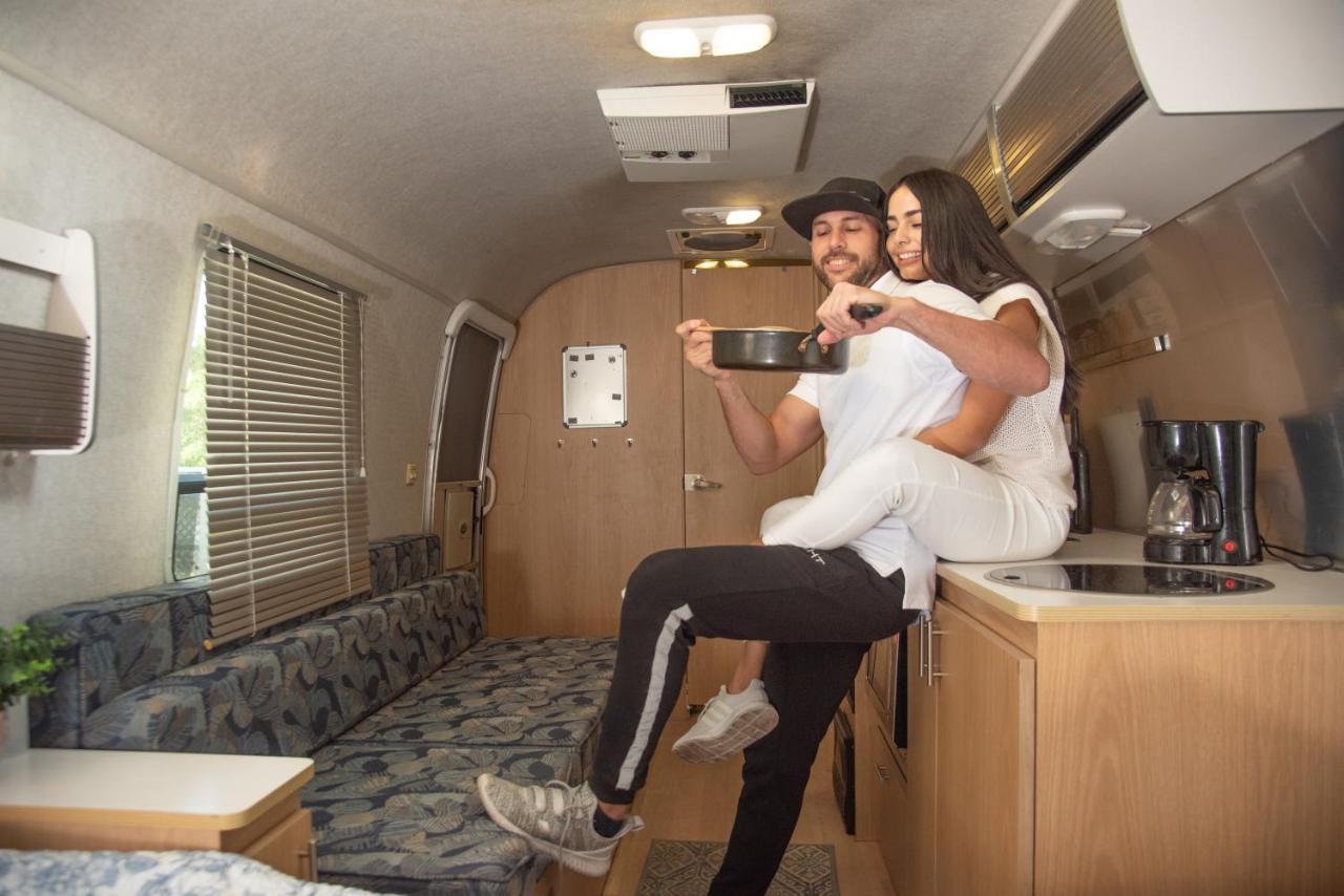 Airstream In The Center Of It All Miami Exterior foto